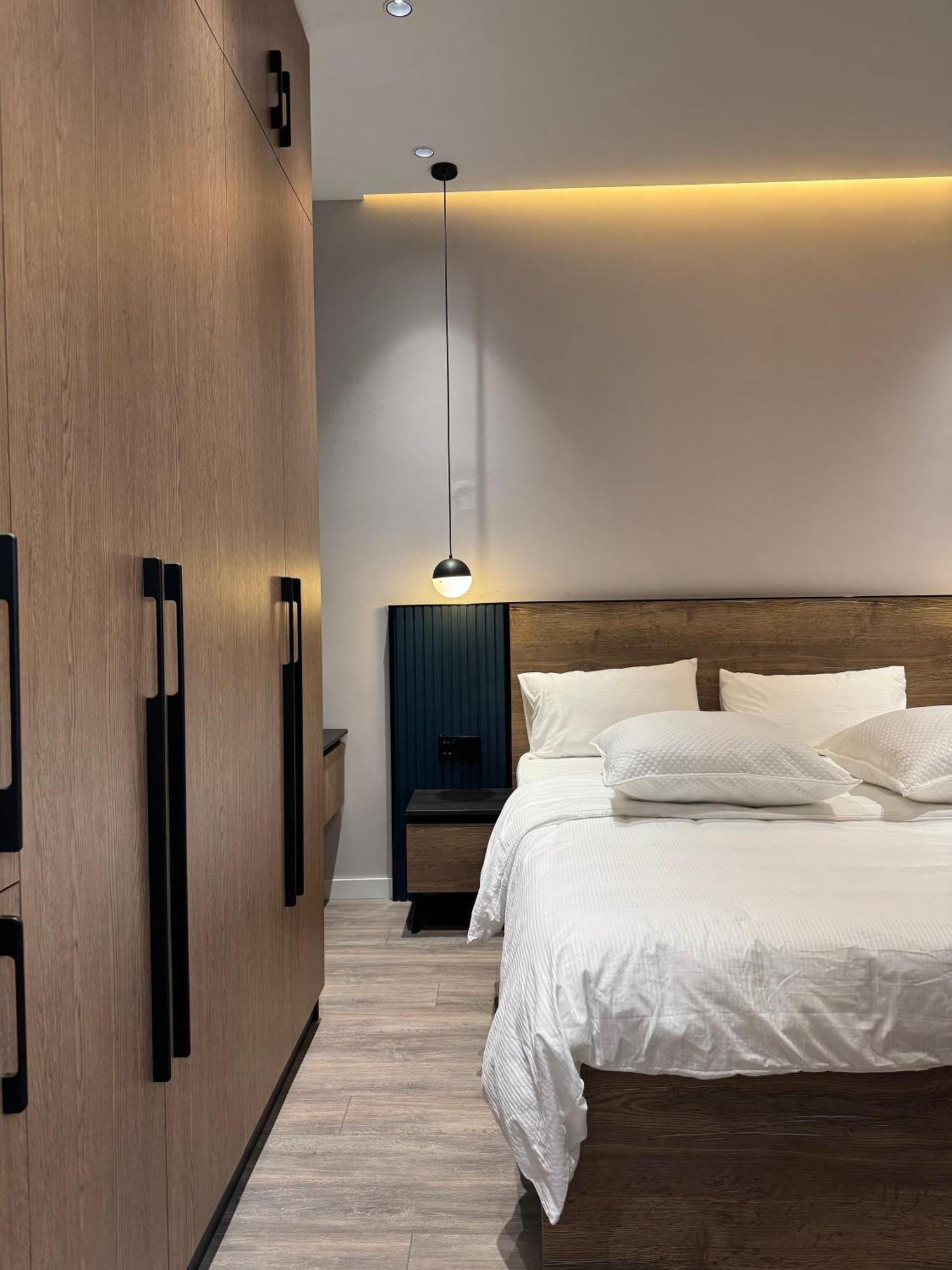 Hotel Panorama Dusanbe Kültér fotó